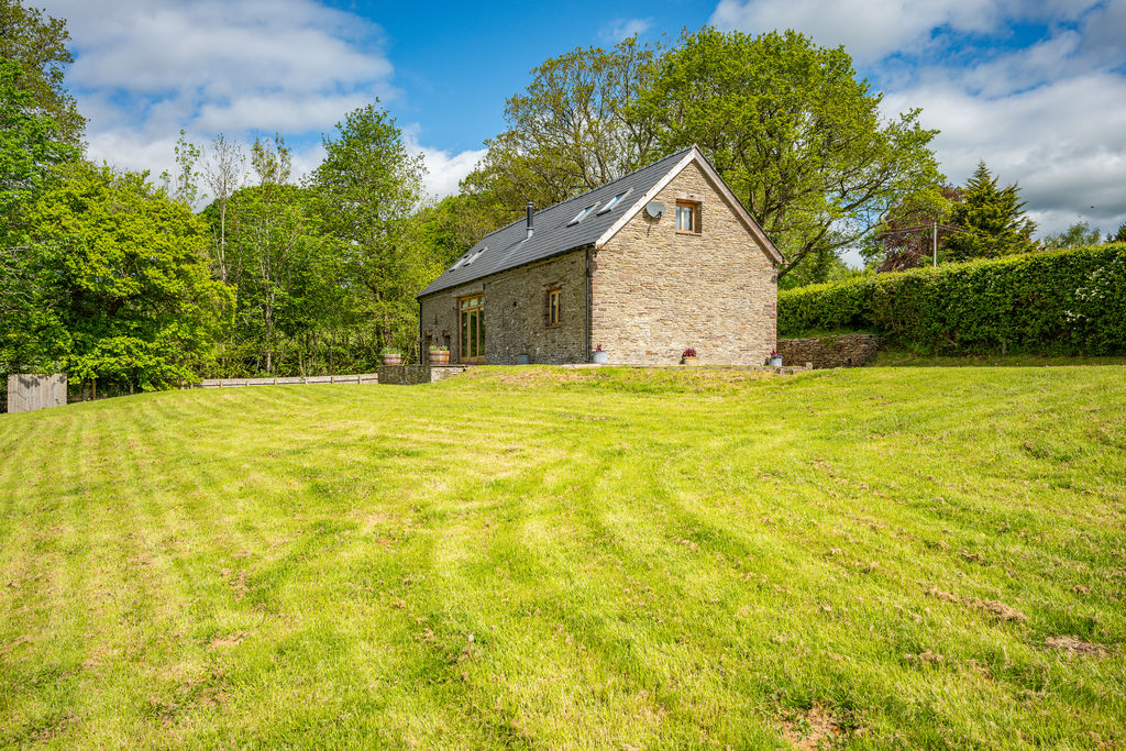 Barn and Garden- click for photo gallery